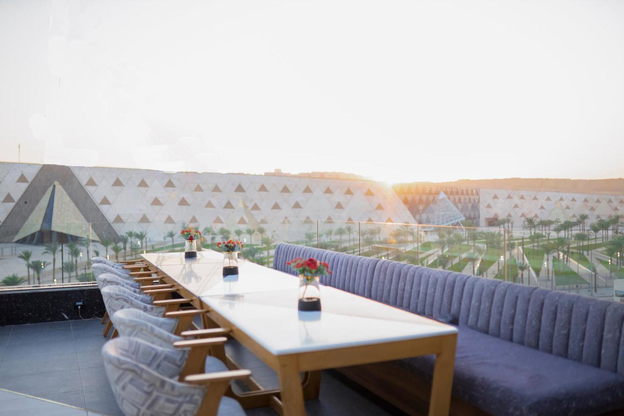 Royal Great Pyramid Inn Kafr Ghatati Buitenkant foto