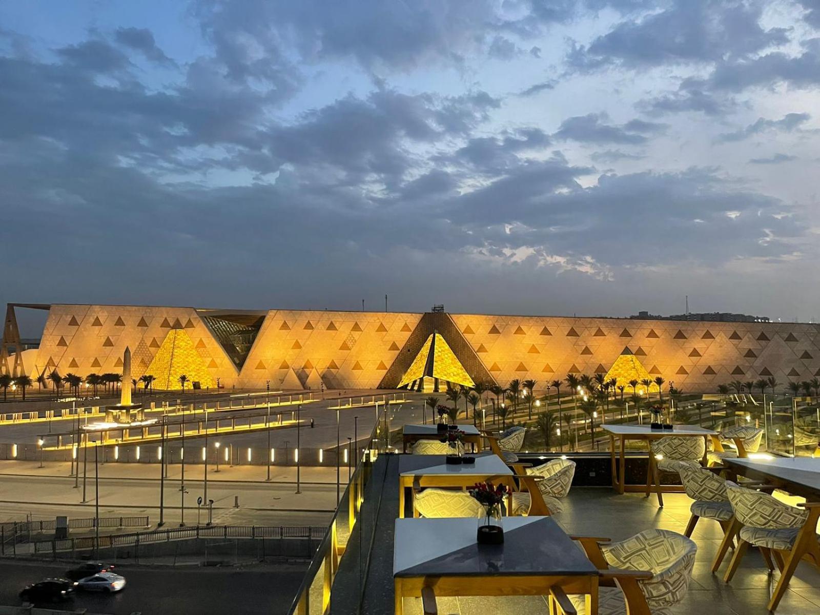 Royal Great Pyramid Inn Kafr Ghatati Buitenkant foto