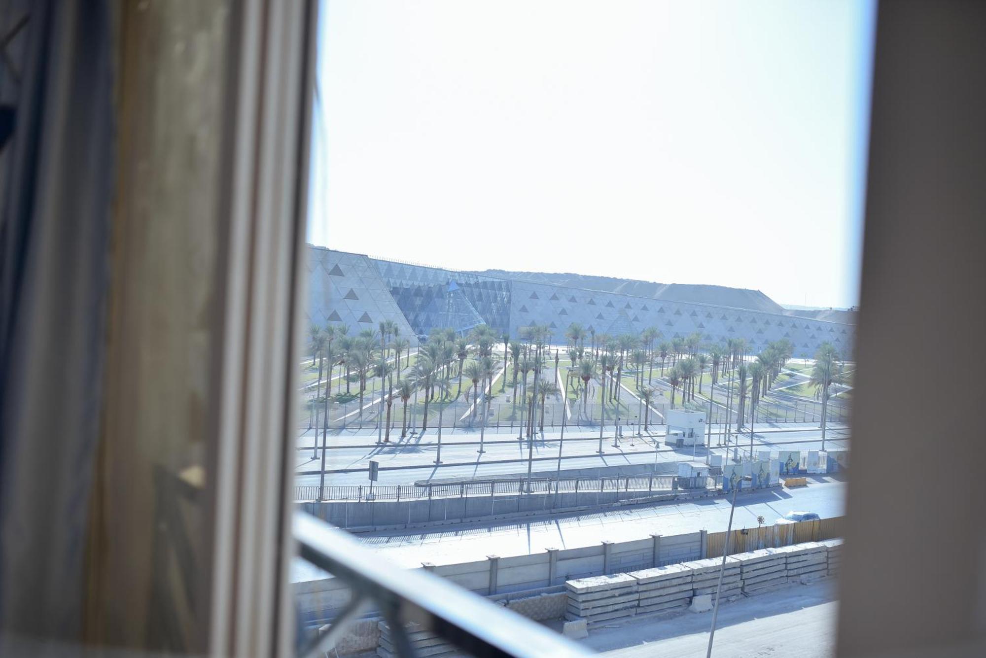 Royal Great Pyramid Inn Kafr Ghatati Buitenkant foto